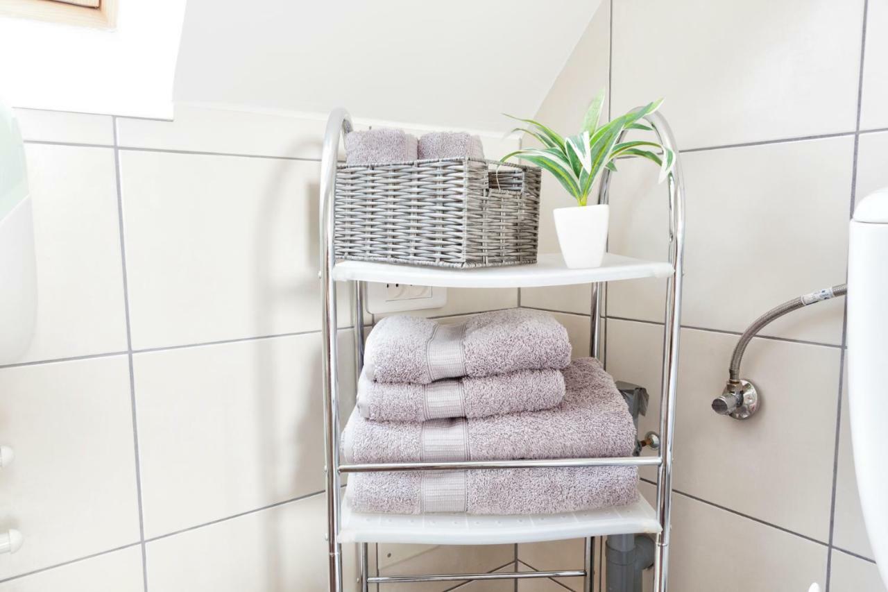 Appartement Donna Rhinau Eksteriør bilde